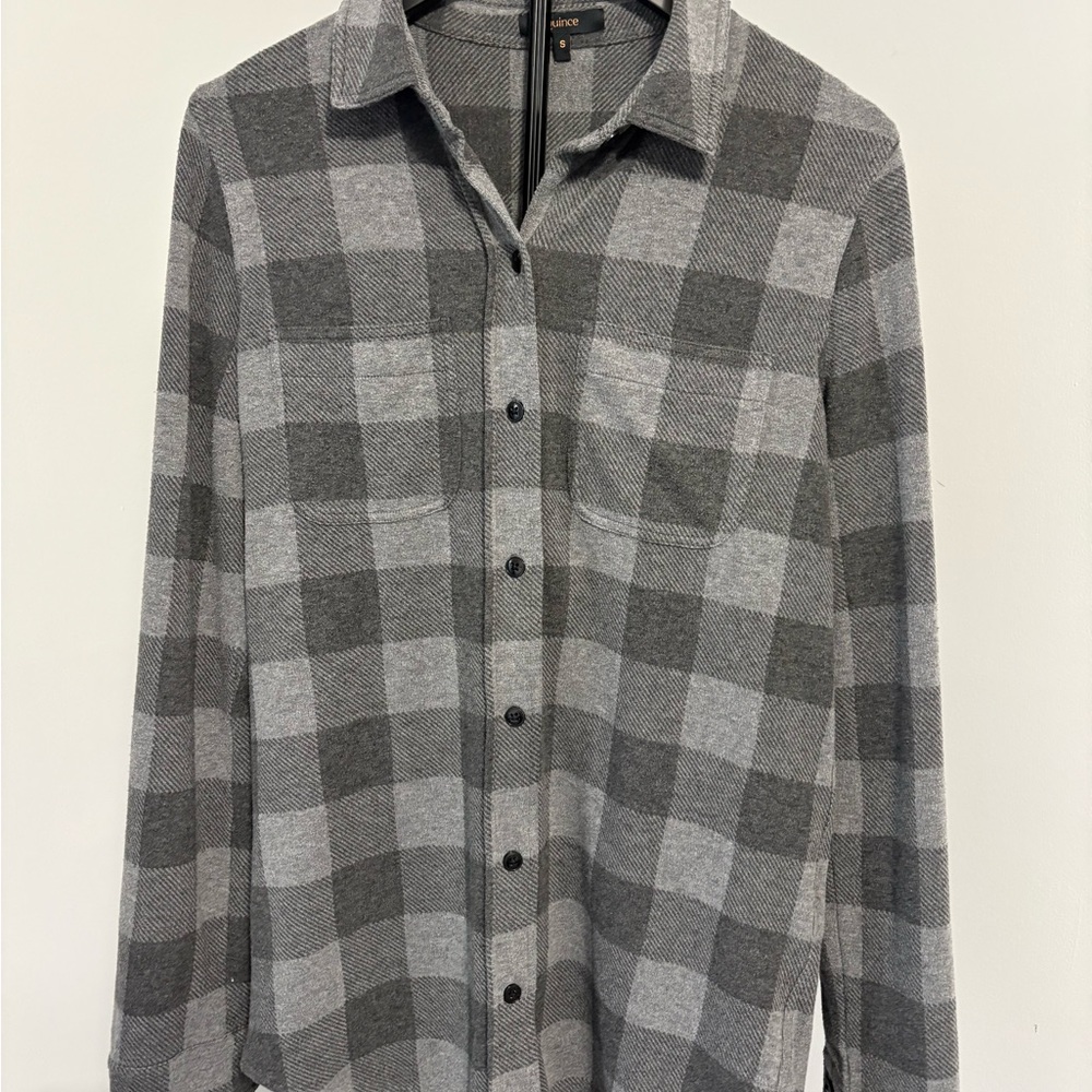 Quince Brushed Sweater Fleece Flannel Shirt in Charcoal Buffalo Plaid Sz S - Picture 2 of 8